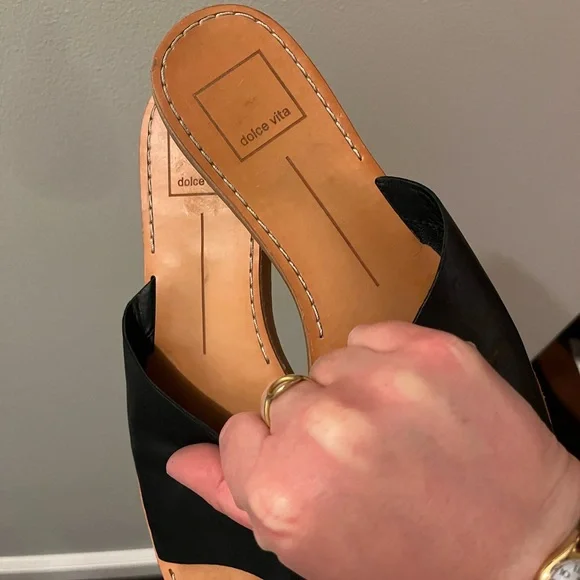 Dolce Vita Cato Slides Black and Tan Leather Size 6.5 - Picture 5 of 8